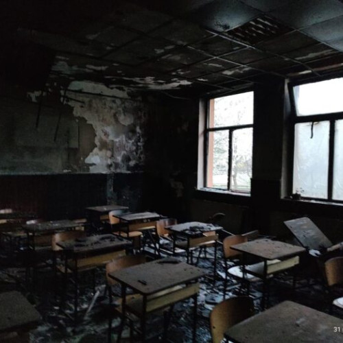 Incendiu provocat intenționat într-o școală din Malu Alb