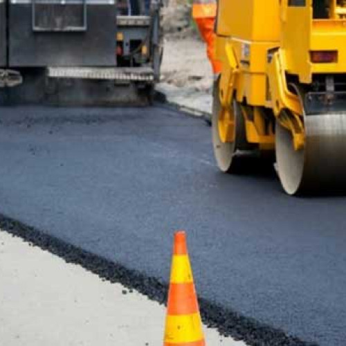 Primăria comunei Roma investește în modernizarea drumurilor