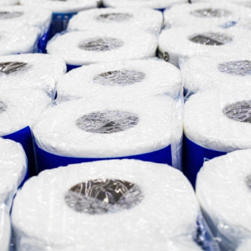 Tarifele lui Trump pentru lemnul de esență moale ar putea afecta aprovizionarea cu hârtie igienică