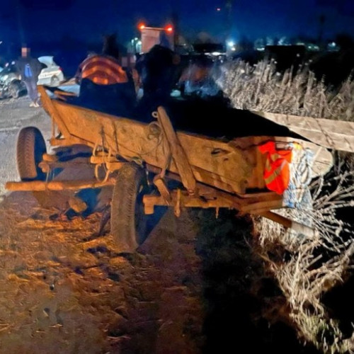 Accidental grav între o căruță nesemnalizată și un camion în județul Sibiu
