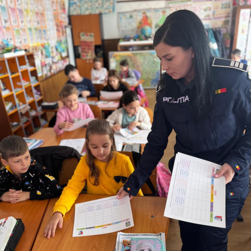Poliția Română participă la programul ,,Școala Siguranței Tedi"
