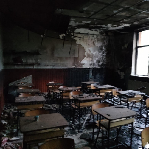 Localnic reținut după ce a incendiat o școală în satul Malu Alb