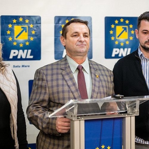 Sedință de Consiliu Judetean la Satu Mare durează trei ore, protestatarii cer soluții