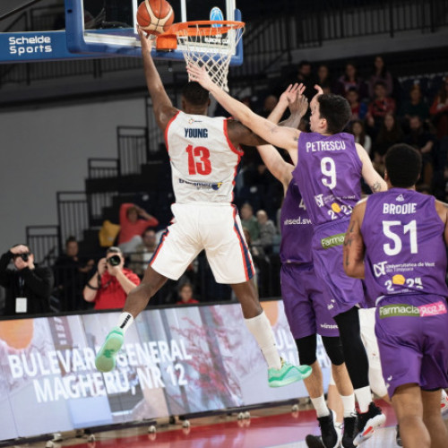CSM CSU Oradea își revine cu o victorie clară la Brașov