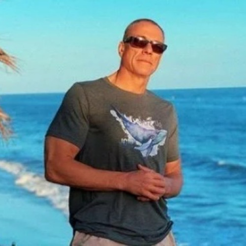 Jean-Claude Van Damme, acuzat de exploatarea a cinci tinere românce la Cannes