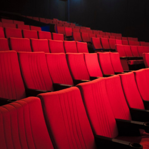 Patronii cinematografelor din SUA doresc extinderea regimului de exclusivitate pentru filme