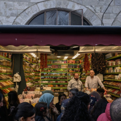 Guvernul turc criticize apelurile la boicot după arestarea primarului din Istanbul