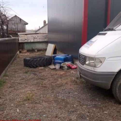 Mecanicul auto amendat pentru nerespectarea regulilor de mediu