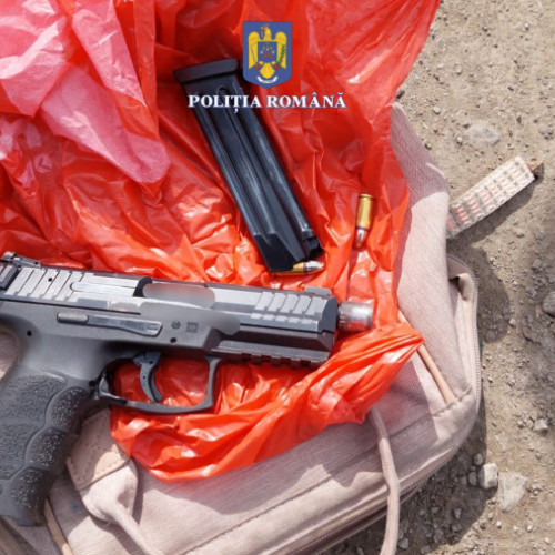 Poliția Galați oprește o tranzacție ilegală de arme