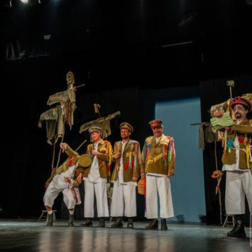 Teatrul „Mihai Eminescu” din Botoșani invită publicul la un spectacol special