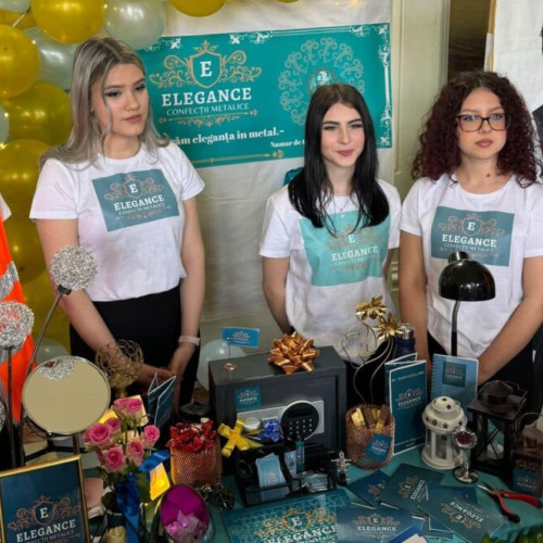 Târgul Național al Firmelor de Exercitiu „Pași spre succes” se desfășoară la Iași