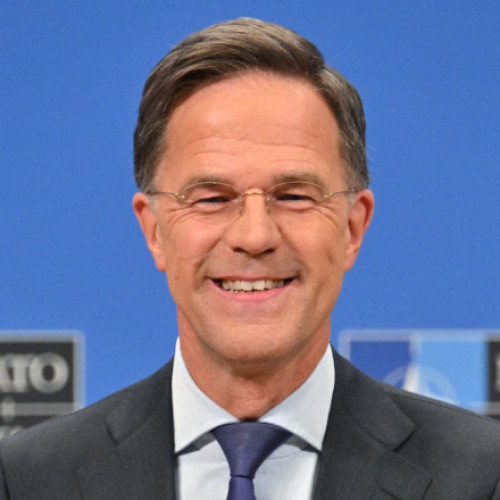 Șeful NATO recomandă: „Nu luați prea în serios declarațiile nebunești ale lui Putin”