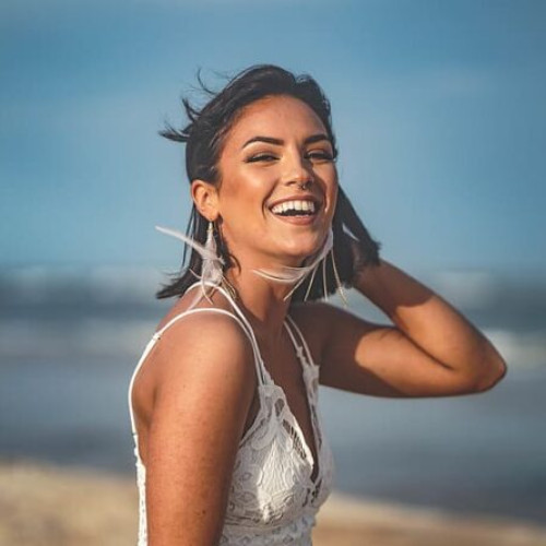 Implantul dentar: O soluție modernă pentru zâmbete sănătoase