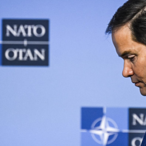 Statele Unite solicită europenilor să cheltuie mai mult pentru apărare