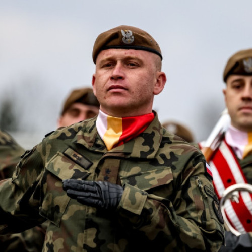 Polonia va aloca 5% din PIB pentru cheltuieli militare în 2024