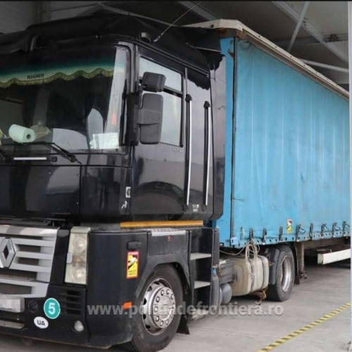 Captură de tigări la frontieră: 133.500 de pachete confiscate