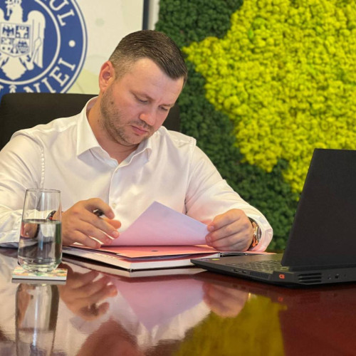 Reducerea posturilor de conducere la Administrația Fondului pentru Mediu