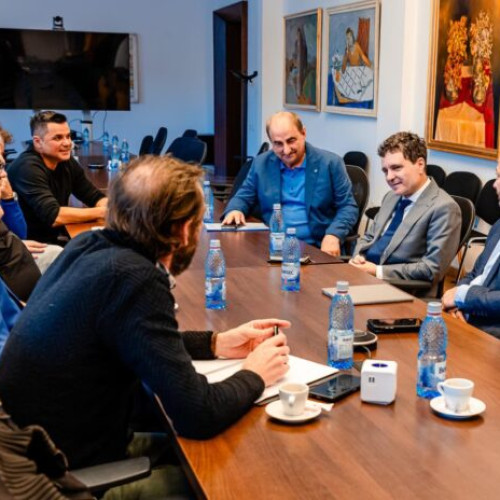 Primarul Nicușor Dan discută bugetul teatrelor din București