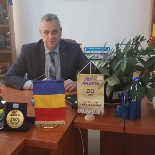 Trei firme din Gorj caută angajați