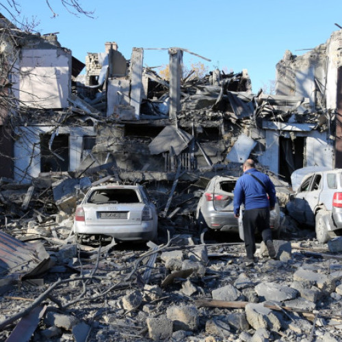 Rusia continuă producția de rachete, conform informațiilor NATO