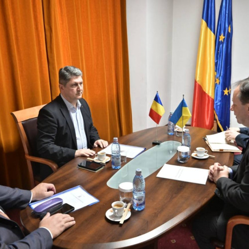 Titus Corlățean a discutat cu ambasadorul Ucrainei despre securitate și acorduri de pace