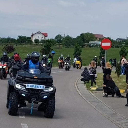Jandarmii din Botoșani asigură securitatea la paradele motociclistilor și la evenimentele Zilei NATO