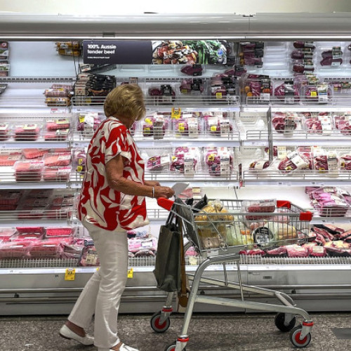 Americanii își fac stocuri înainte de posibile scumpiri