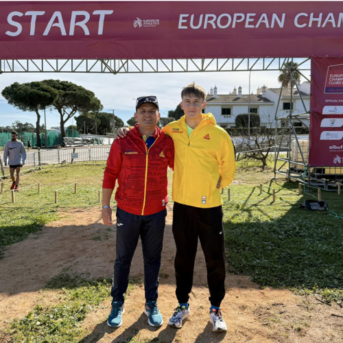 Alin Savlovschi, un tânăr atlet promițător la Campionatul Național de Atletism