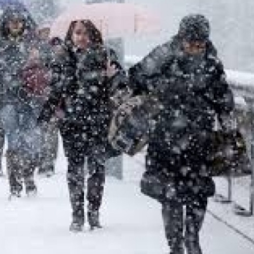 Apostazie meteo: Coduri galbene de vânt și ninsori în Botoșani