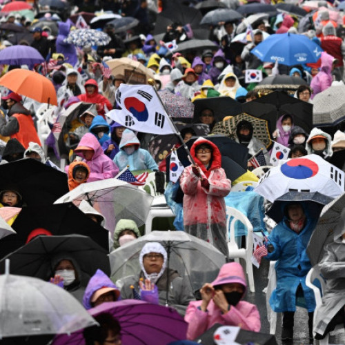 Proteste în Seul după destituirea președintelui Yoon Suk Yeol
