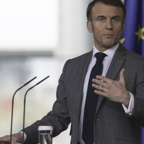 Emmanuel Macron se pregătește să devină liderul Europei în negocierile cu Rusia