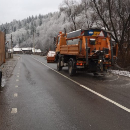 Ninsori și precipitații ușoare în județele Neamț și Bacău