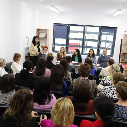 Simpozion dedicat educației speciale la Târgoviște