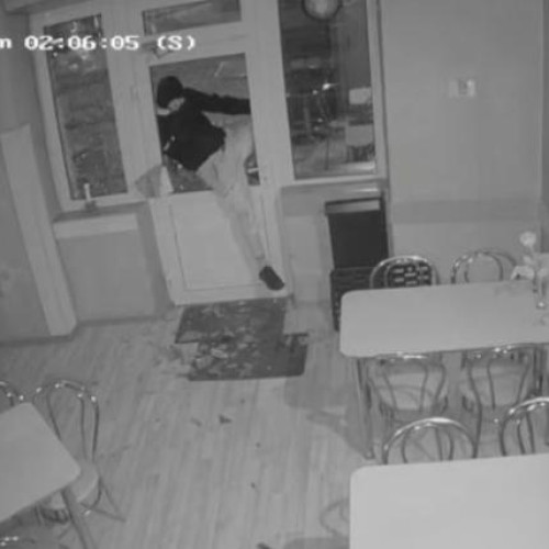 Spargere la o agenție de pariuri din Dej