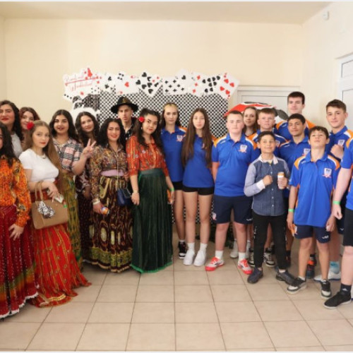 Ziua Internațională a Rromilor celebrată la Tinca prin artă