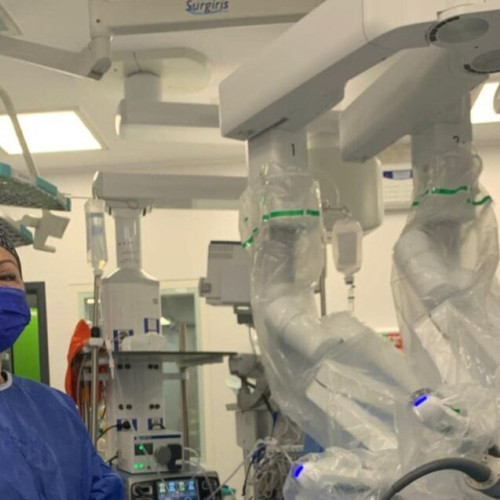 Intervenție chirurgicală robotizată pentru hernie hiatală axiala