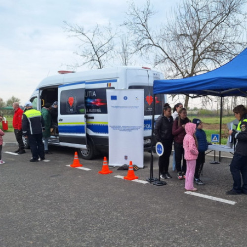 Activitate de educație rutieră la Salonta pentru bicicliști și pietoni