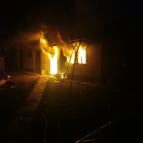 Moarte tragică a unui bărbat de 88 de ani într-un incendiu la Romanesti