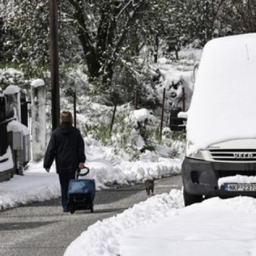 Ninsoare abundentă în Grecia, asemănătoare Crăciunului