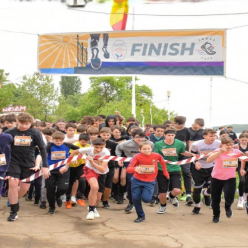 Elevii Colegiului Național "V. Alecsandri" din Galați, provocați să participe la "Cros la CNVA"