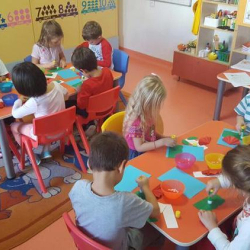 Critici dure la adresa infrastructurii educaționale din cartierul Buna Ziua