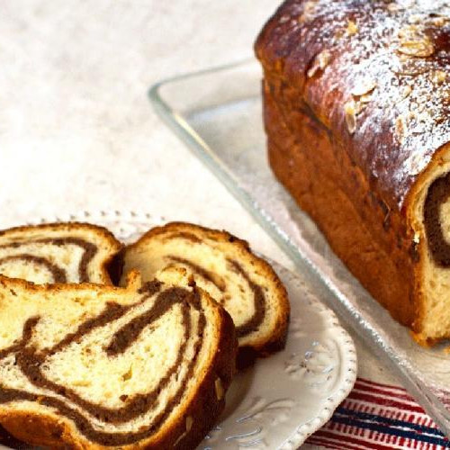 Studiu despre cozonaci: Aditivi și conținut ridicat de zahăr în produsele analizate