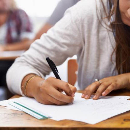 Rezultatele simularii Bacalaureat 2025 în Cluj: promovabilitate scăzută pentru elevi