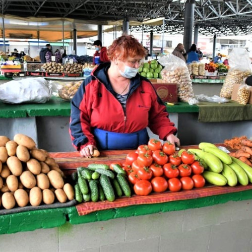 Primăvara a sosit în piețele din Cluj