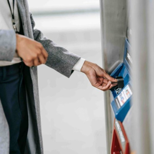 Un cont curent, esențial pentru gestionarea finanțelor