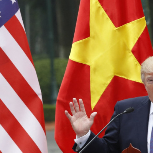 Donald Trump afirmă că China caută disperat un acord tarifar