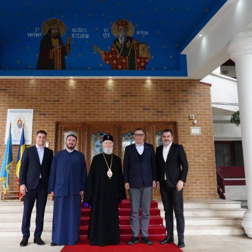 Vizita deputatului Victor Ponta la Arhiepiscopia Târgoviștei