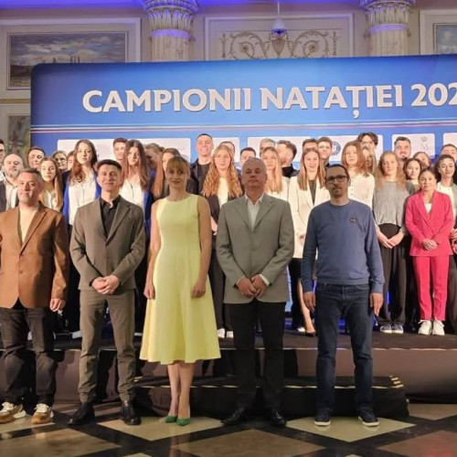 Președintele agenției naționale pentru sport a salutat performanțele campionilor români în natatie
