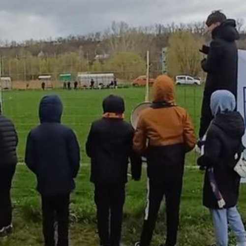 O galerie specială de copii susține Unirea Curtești