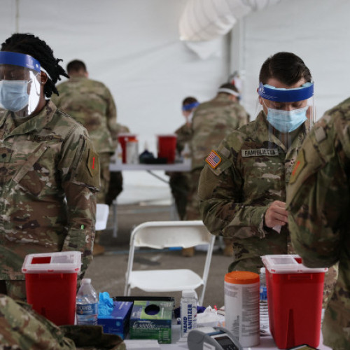 Pentagonul va despăgubi militarii concediați pentru refuzul vaccinării